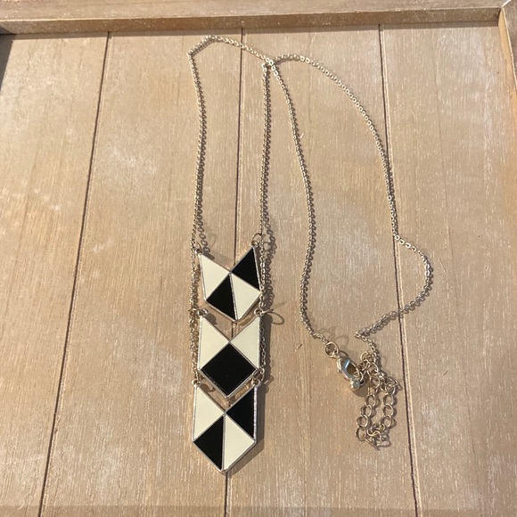 Neckless
